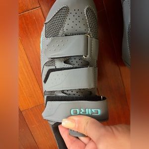 Giro cycling shoes